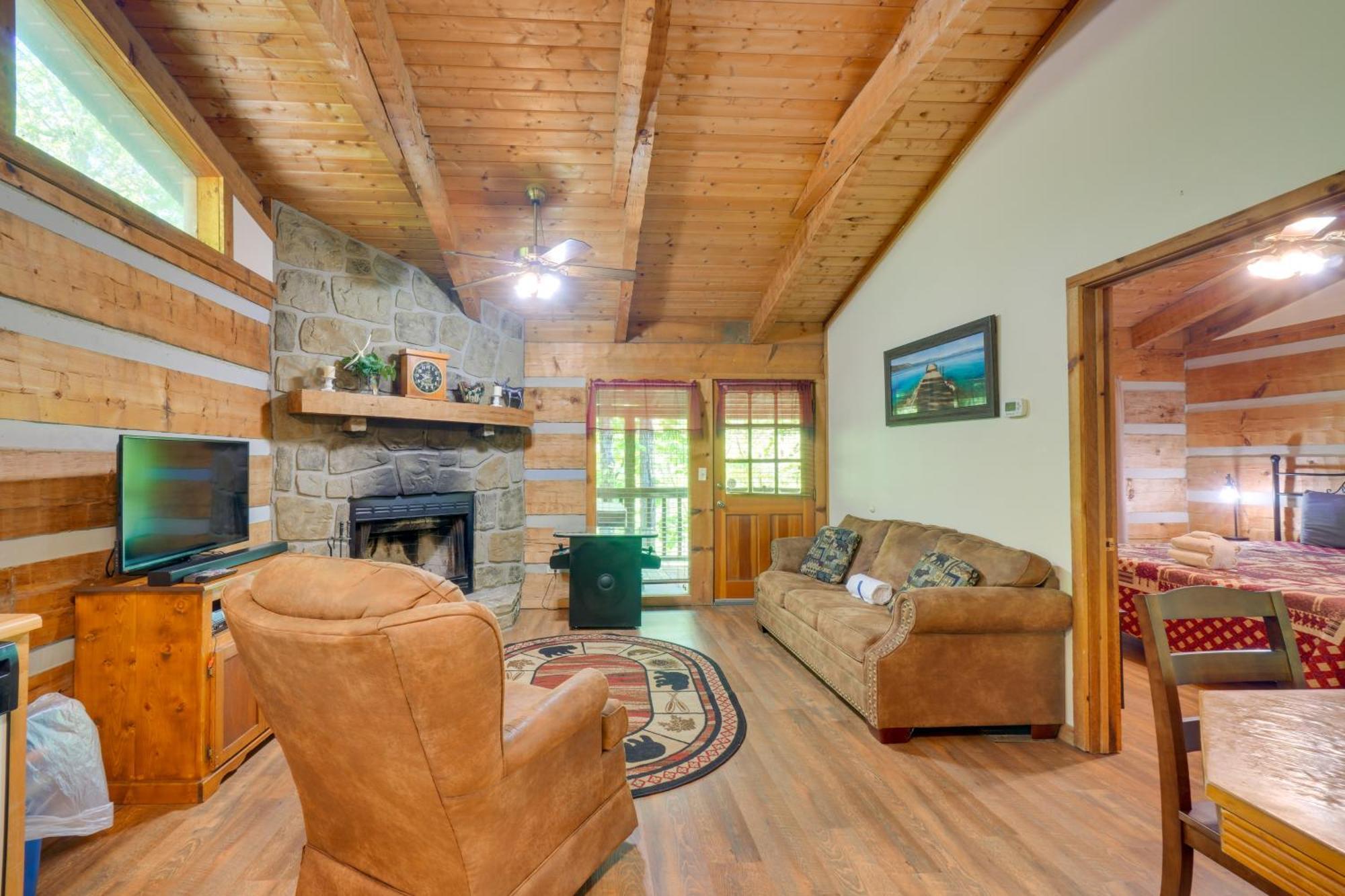 Gatlinburg Cabin With Hot Tub About 6 Mi To Downtown! Dış mekan fotoğraf