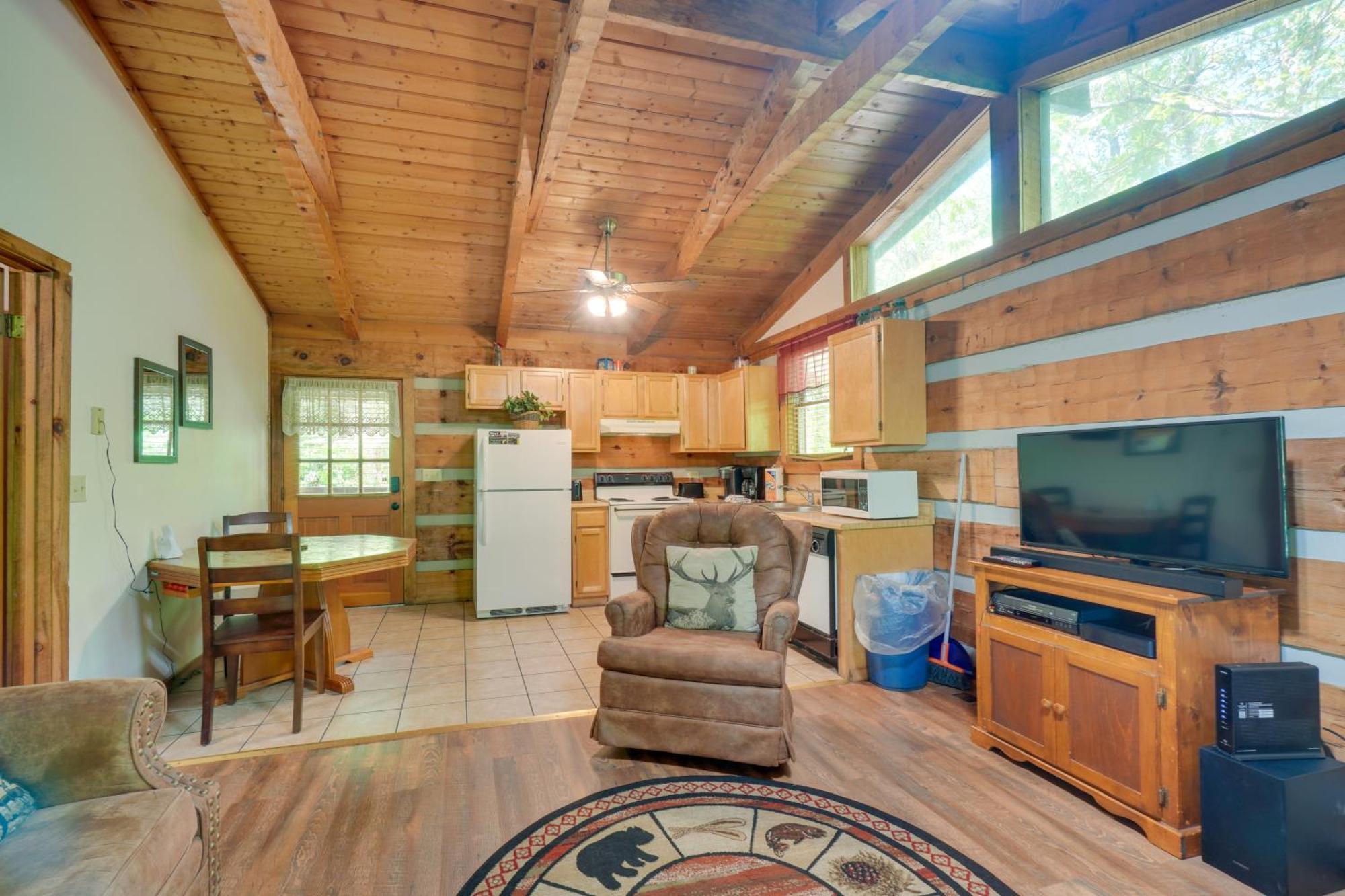 Gatlinburg Cabin With Hot Tub About 6 Mi To Downtown! Dış mekan fotoğraf